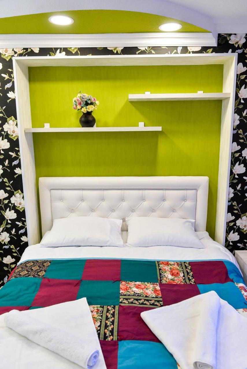Hostel Look Кутаїсі Екстер'єр фото